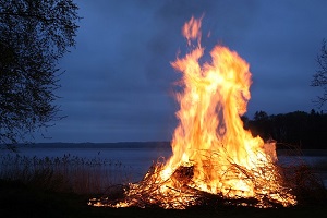 bing-fire-flames.jpg